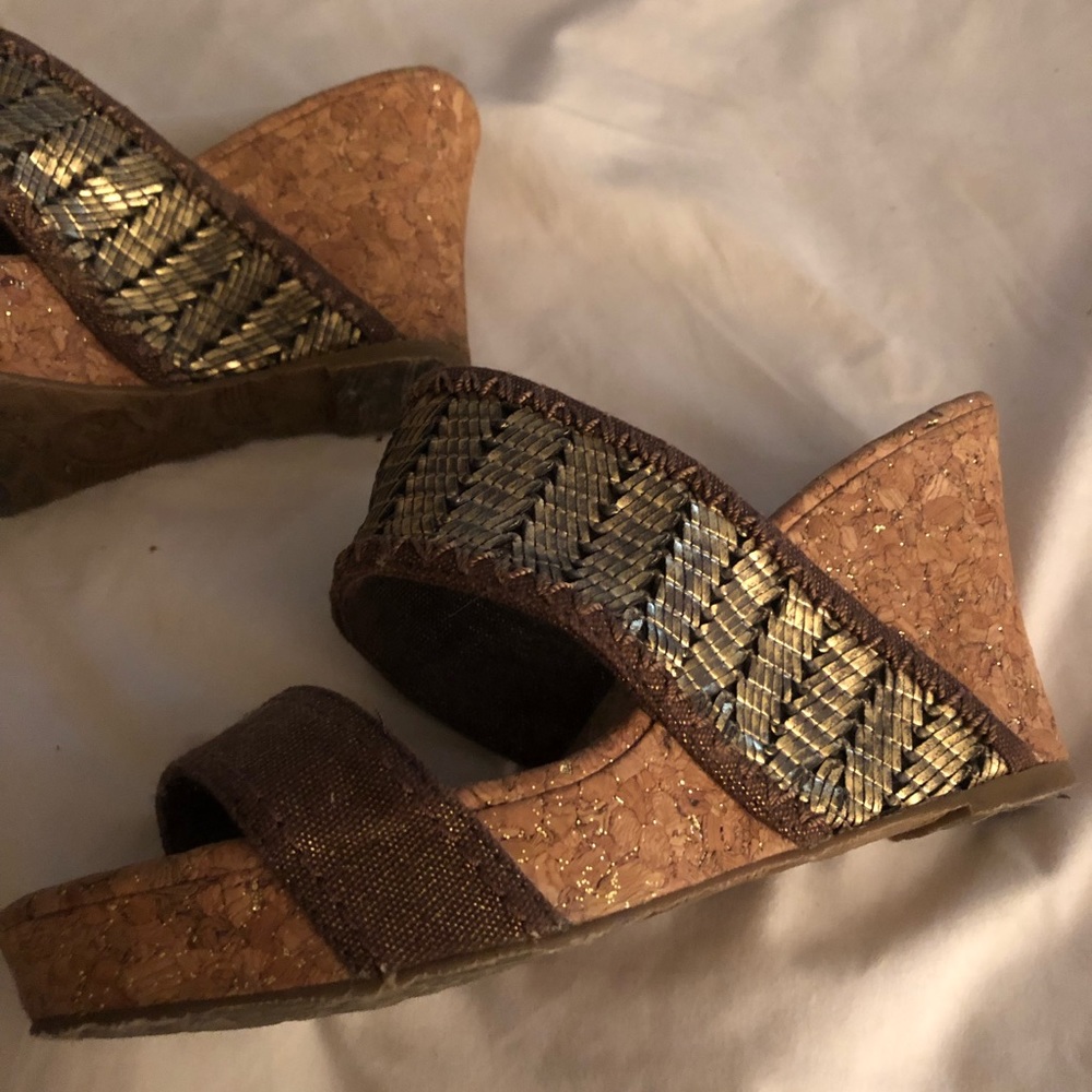 Gold/brown platform/wedge shoes